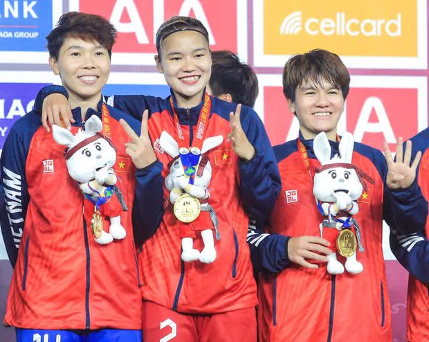 Tuyển nữ Việt Nam đăng quang SEA Games lần thứ 4: Khoảnh khắc chói sáng của những cô gái Kim Cương
