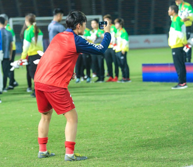 Tuyển nữ Việt Nam đăng quang SEA Games lần thứ 4: Khoảnh khắc chói sáng của những cô gái Kim Cương