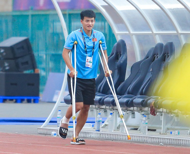 Đội tuyển U22 Việt Nam gặp đại bạo lực chấn thương sau chiến thắng SEA Games