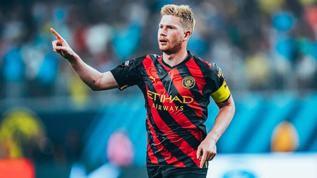 5 ứng viên cho danh hiệu Quả bóng vàng 2023: Ronaldo đứng ngoài, Messi dần đánh mất lợi thế - Ảnh 4.
