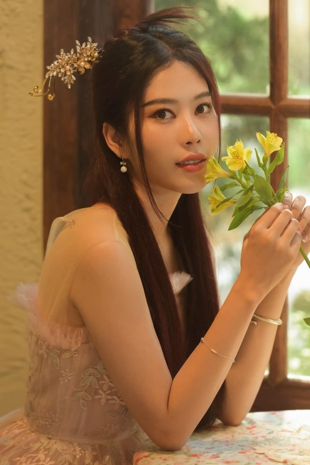 Sao Việt 20/5: Minh Hằng xinh đẹp khi bầu bí, Subeo nhà Hà Hồ cao vượt bố - Ảnh 10. Sao Việt 20/5: Minh Hằng xinh đẹp khi bầu bí, Subeo nhà Hà Hồ cao vượt bố - Ảnh 10.