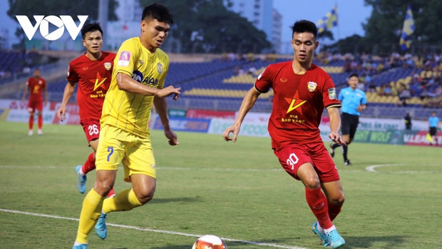 Vòng 8 VLeague 2023: SLNA và Nam Định đối đầu với những kết quả bất ngờ