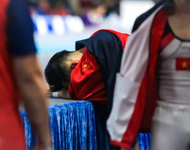 VĐV Việt Nam: Nỗ lực đến trầy da tróc vảy để giành HCV tại SEA Games 32