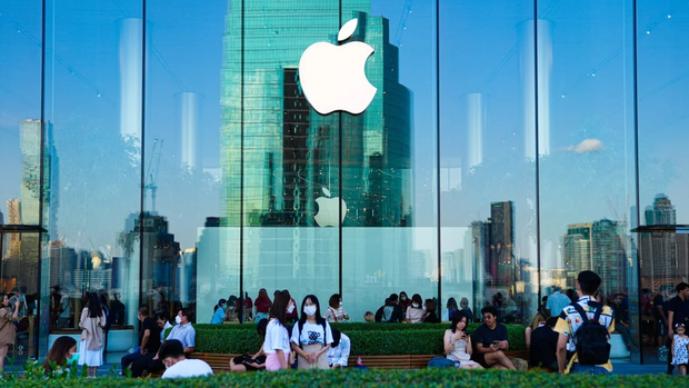 CNN: Việt Nam là cơ hội vàng cho Apple khi thị trường Trung Quốc bão hòa còn người dân thì không chịu thay điện thoại - Ảnh 3. CNN: Việt Nam là cơ hội vàng cho Apple khi thị trường Trung Quốc bão hòa còn người dân thì không chịu thay điện thoại - Ảnh 3.