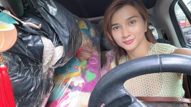 Trấn Thành trở lại với bộ râu đẹp trai và những bức ảnh mới