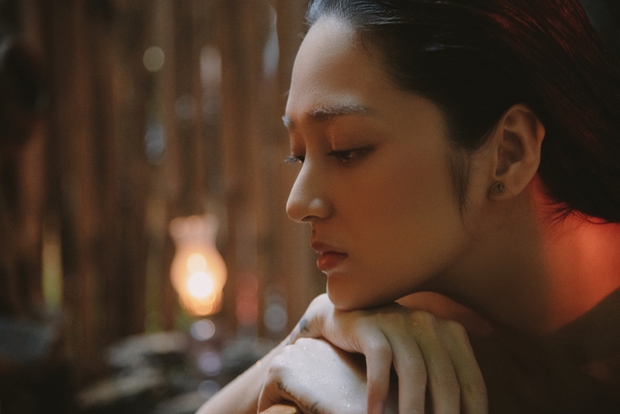 Bảo Anh 'gây bão' với MV mới: Kết hợp ekip từng làm với BTS, nhan sắc 'xuýt xoa'!