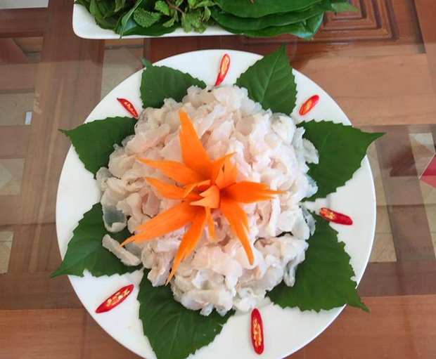 Thưởng thức gỏi cá nức giờ đồng hồ, đặc sản nổi tiếng mút hút khách hàng ở biển lớn xứ Thanh - Hình ảnh 3.