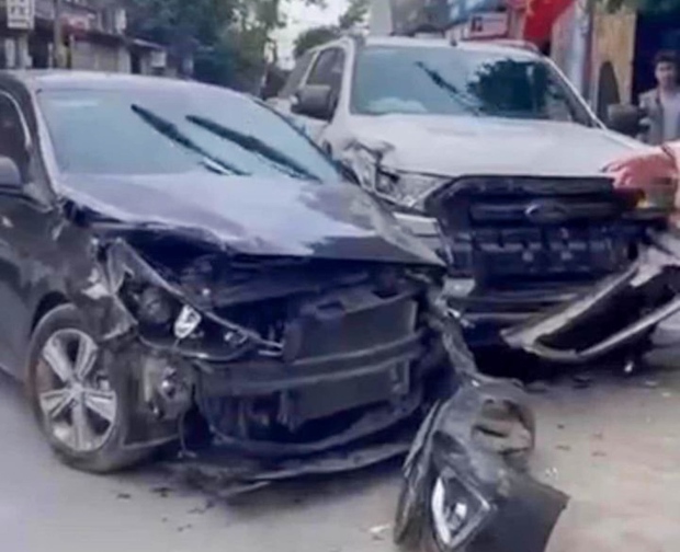 Tai nạn liên hoàn ở Lạng Sơn, 1 người bị thương - Ảnh 1.
