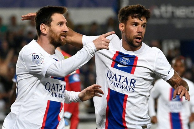 Messi phá kỷ lục Ronaldo, PSG cán mốc vô tiền khoáng hậu