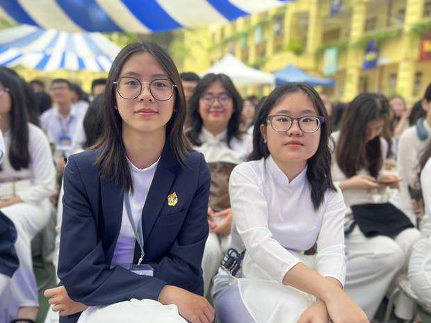 Tình trạng sử dụng công nghệ cao để gian lận thi ngày càng tinh vi, phức tạp - Ảnh 1.