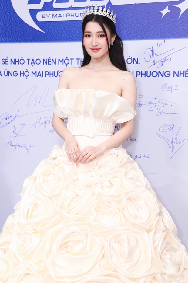 Thảm đỏ Hoa hậu Thế giới Việt Nam: Mai Phương - Phương Nhi cùng dàn hậu đọ sắc nét căng, 59 thí sinh lần đầu lộ diện - Ảnh 3.