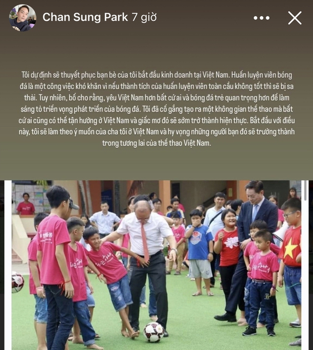 Con trai hay khắc khẩu với ông Park Hang-seo tiết lộ làm bóng đá vì bố yêu Việt Nam hơn bất cứ ai - Ảnh 1.