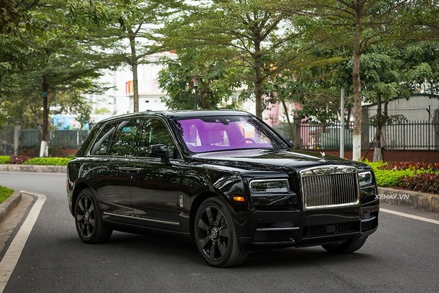 Rolls-Royce Cullinan 40 tỷ đồng bị bỏ quên ở cảng Hải Phòng gần 1 năm chưa có người nhận - Ảnh 1.