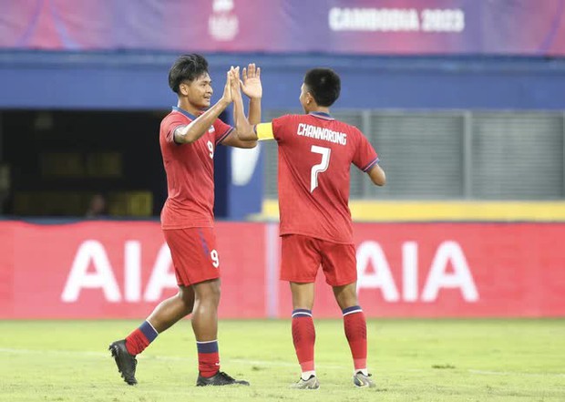 U22 Việt Nam vượt khó, giành vé vào bán kết SEA Games 32