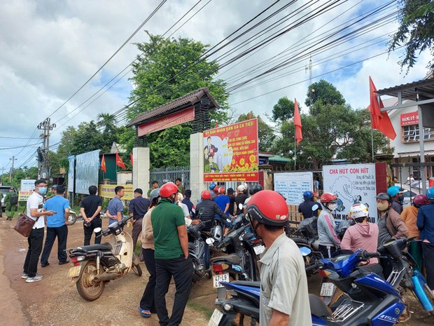 Bắt giữ 16 đối tượng sau vụ nổ súng tại trụ sở Công an xã: Số phận con tin đang được theo dõi