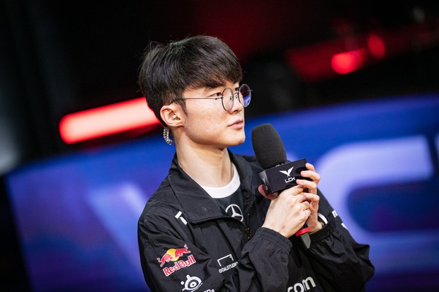 Faker hé lộ bất ngờ trước trận đại chiến với GenG và khiến fan háo hức chờ đợi!