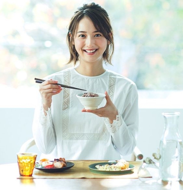 Những lợi ích bất ngờ khi ăn hạt rẻ bèo vào buổi sáng