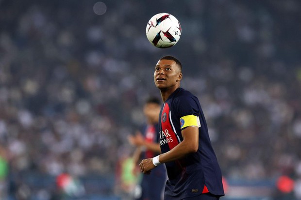 Mbappe quyết định rời PSG ngay mùa hè này khiến cả thế giới bất ngờ!
