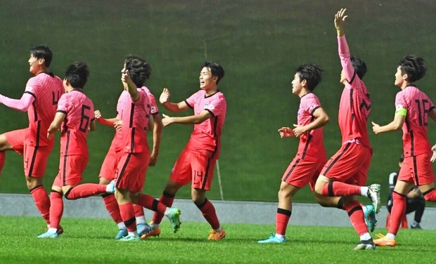 Top đội bóng hot nhất tại VCK U17 Châu Á 2023: Việt Nam tỏa sáng!