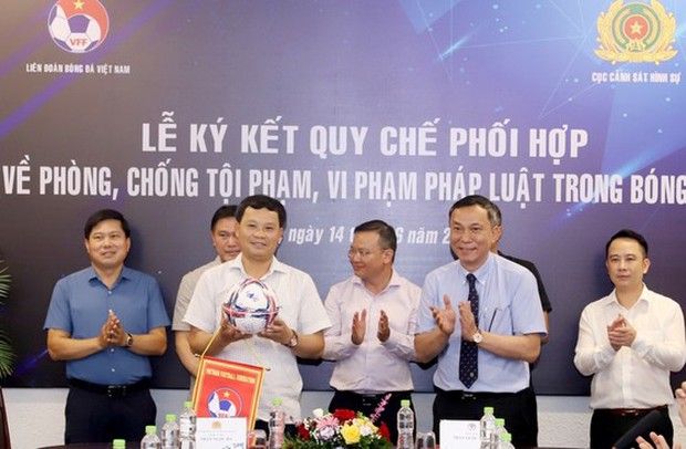 VFF và Cục Cảnh sát hình sự hợp tác chặt chẽ chống tội phạm trong Bóng đá