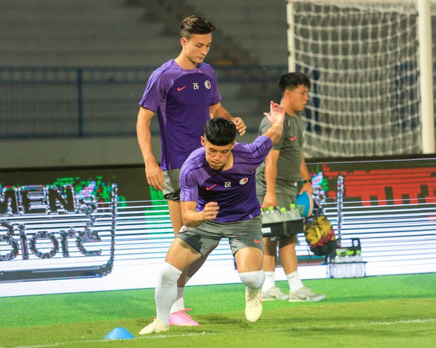 Đội hình Nhập tịch của ĐT Hồng Kông chuẩn bị đấu Việt Nam: Những gương mặt nổi bật!