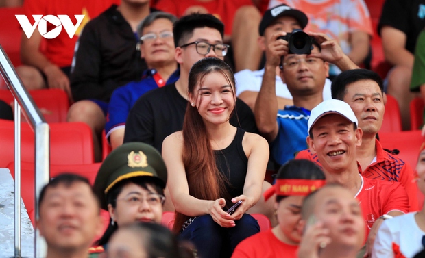 Cổ động viên Lạch Tray: Hồi sinh khí thế làm nên chiến thắng cho ĐT Việt Nam