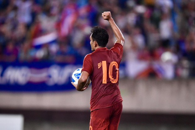 Tuyển Thái Lan chịu sức ép lớn sau khi FIFA trừ điểm trận hoà đáng tiếc