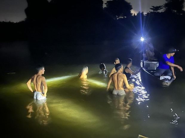 Tragedy Strikes: 3 người trong cùng một gia đình mất mạng khi tắm sông vào buổi sáng sớm