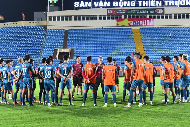 Hoàng Đức: Phục hồi sau chấn thương và nhận sự động viên từ Tấn Tài