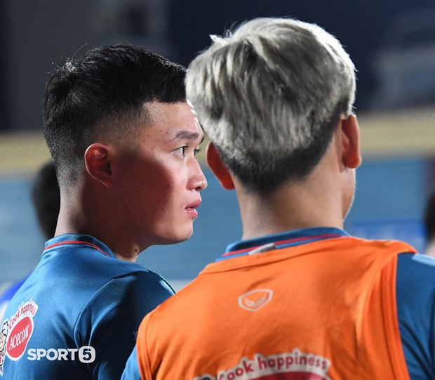 Hoàng Đức: Phục hồi sau chấn thương và nhận sự động viên từ Tấn Tài