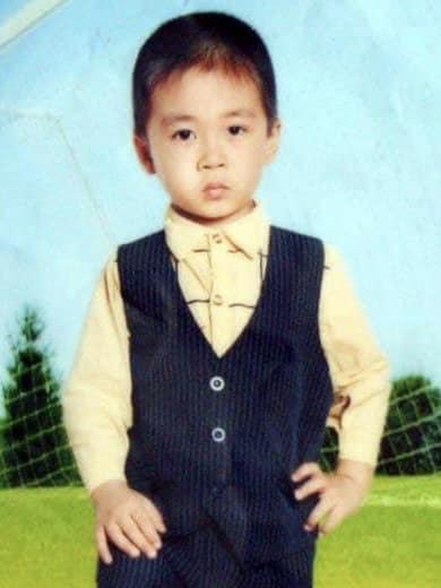 Mẹ đau đớn tìm kiếm con trai mất tích suốt 12 năm: Giờ đây lòng người càng xót xa