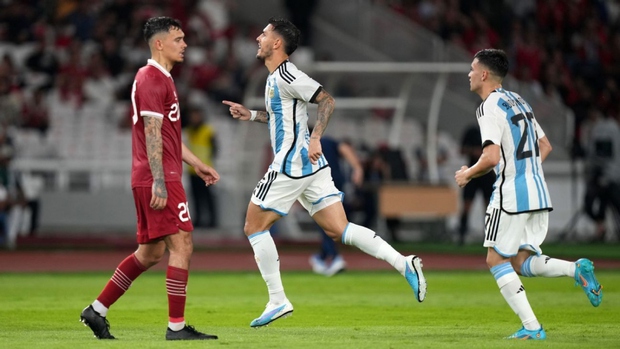 Argentina mang về chiến thắng đậm trước Indonesia khi Thiên Tài Messi vắng mặt