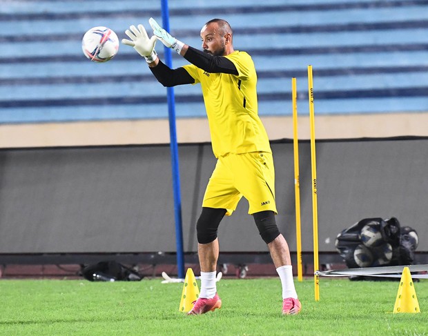 Cầu thủ Syria khiến fan bấn loạn trước trận gặp ĐT Việt Nam