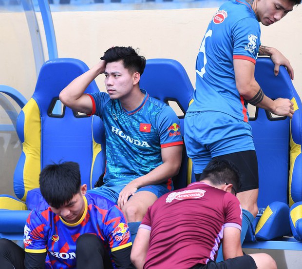 HLV Troussier tự chuẩn bị sẵn sàng trong 'đợt tập luyện' đầu tiên của ĐT Việt Nam