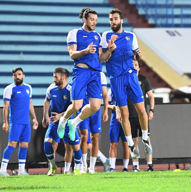 Cầu thủ Syria khiến fan bấn loạn trước trận gặp ĐT Việt Nam