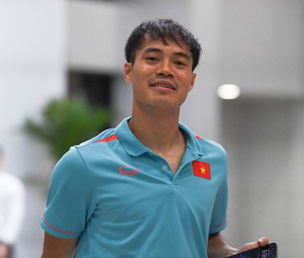 Siêu sao Syria tặng lợi thế cho Văn Lâm, Hoàng Đức