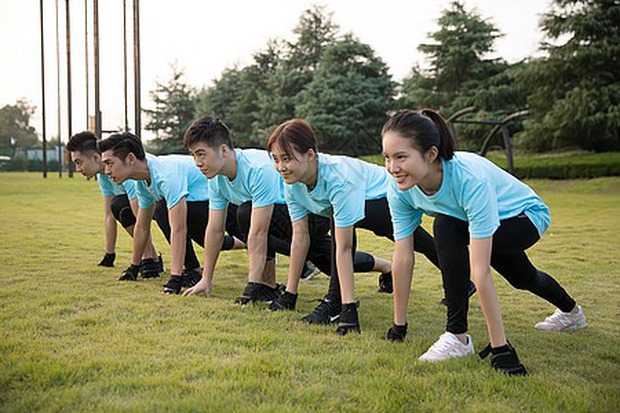 Chế độ trò kém duyên của sếp trong team building: Bí quyết hài hước thu hút sự chú ý