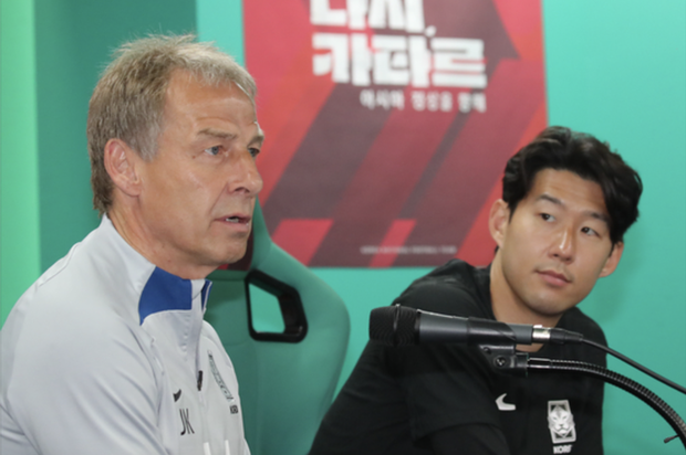 Son Heung-min và Klinsmann lo lắng khi tuyển thủ Hàn bị bắt giữ tại Trung Quốc