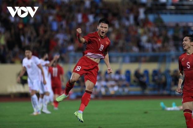 Đội tuyển Việt Nam tỏa sáng rực rỡ tại Thiên Trường