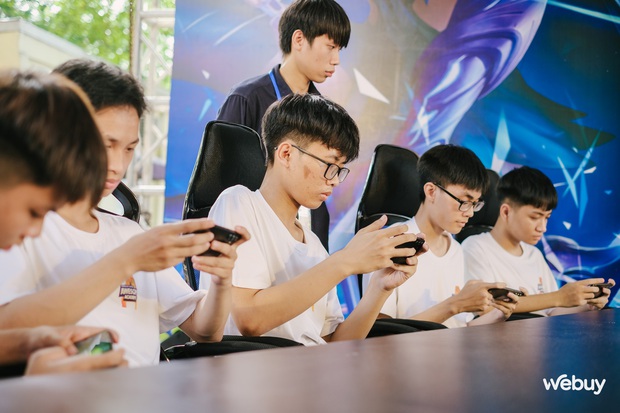 Theo chân các bạn sinh viên trải nghiệm sự kiện Awesome Academy mùa hai - Ảnh 8. Theo chân các bạn sinh viên trải nghiệm sự kiện Awesome Academy mùa hai - Ảnh 8.