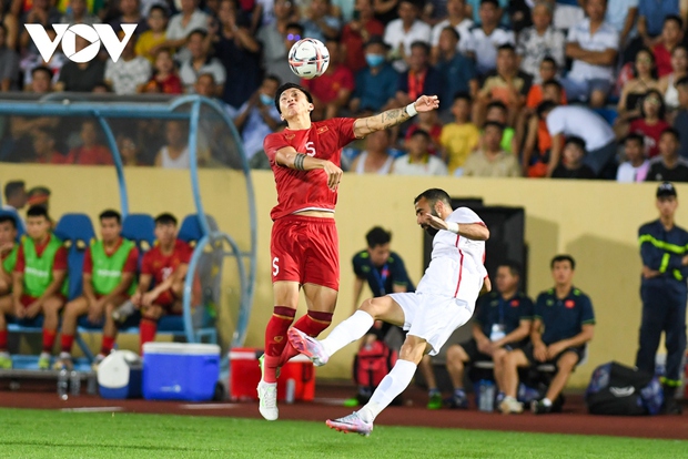 Đội tuyển Việt Nam tỏa sáng rực rỡ tại Thiên Trường