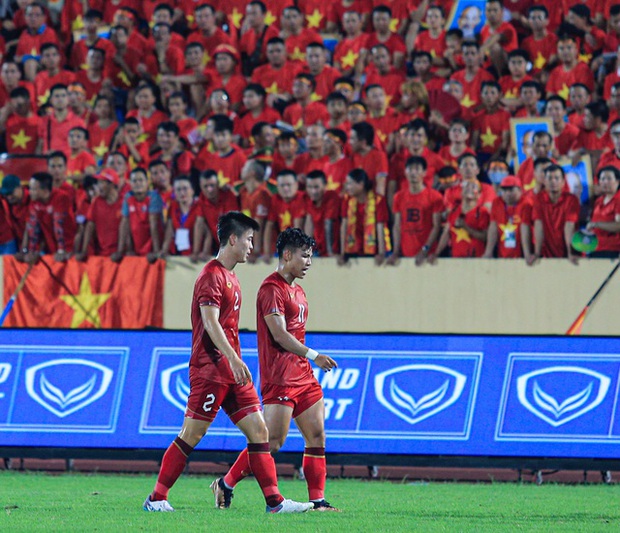 HLV Troussier tâm sự về thành tích hơn cùng ĐT Việt Nam