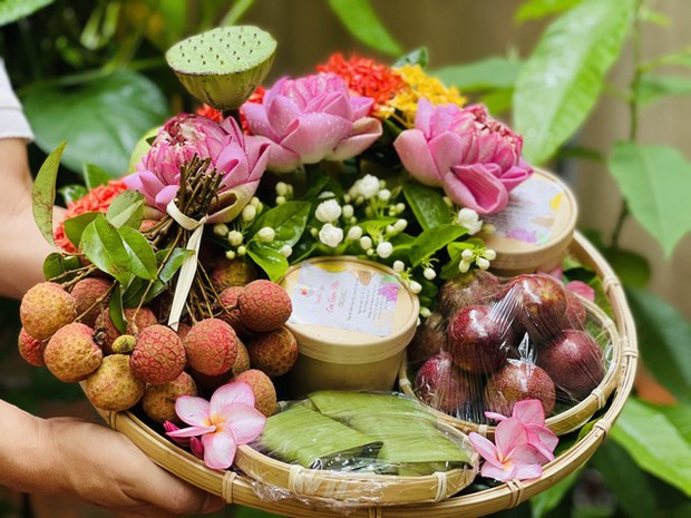 Mâm cúng Tết Đoan ngọ: Bí quyết khiến hàng 'cháy' với giá trị vượt trội!