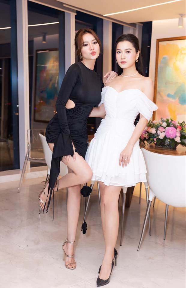 Sao nữ được Trường Giang nâng đỡ có sự nghiệp thăng hạng, diện mạo lột xác hậu nghi vấn can thiệp thẩm mỹ - Ảnh 10. Sao nữ được Trường Giang nâng đỡ có sự nghiệp thăng hạng, diện mạo lột xác hậu nghi vấn can thiệp thẩm mỹ - Ảnh 10.