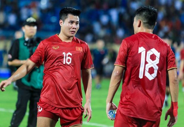 Hành trình khắc tinh trật tự của tiền vệ U23 trong trận đầu ĐT Việt Nam