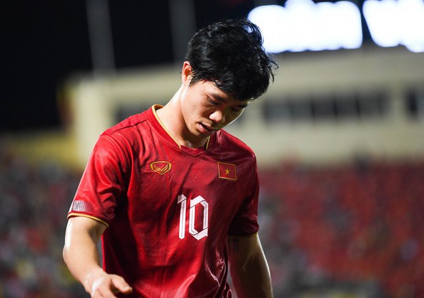 Công Phượng và những pha dứt điểm thất bại: Lý do khiến fan cuồng hoảng