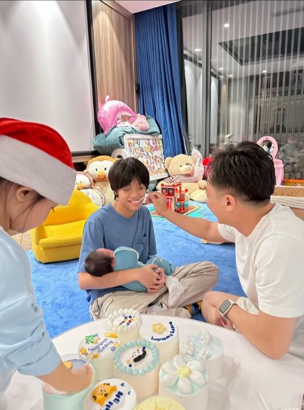 Cường Đô La tự tay tổ chức sinh nhật cho con trai Subeo nhưng con gái Suchin lại chiếm spotlight vì quá đáng yêu - Ảnh 3. Cường Đô La tự tay tổ chức sinh nhật cho con trai Subeo nhưng con gái Suchin lại chiếm spotlight vì quá đáng yêu - Ảnh 3.