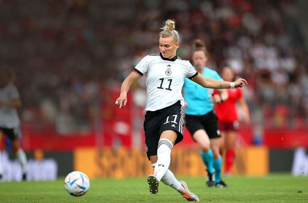 Tuyển nữ Việt Nam chuẩn bị đọ tài với 'người thân' tại World Cup 2023