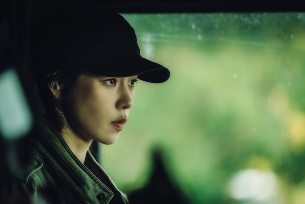 Mỹ nhân Hàn phủ sóng nhiều nhất 1 năm qua: Diễn xuất đỉnh, là ác mộng của Song Hye Kyo - Ảnh 1.