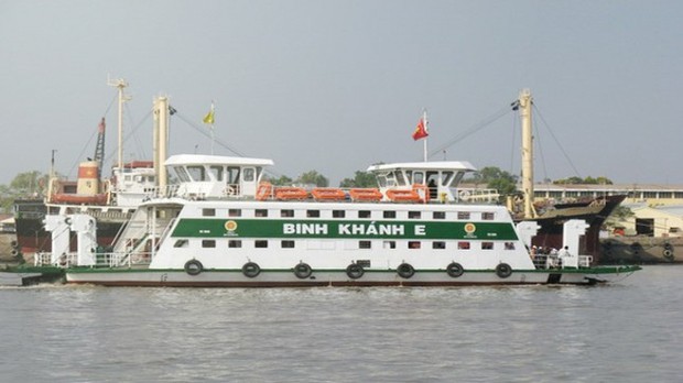 TPHCM dùng phà, tàu cao tốc vận chuyển đề thi ra đảo - Ảnh 1.